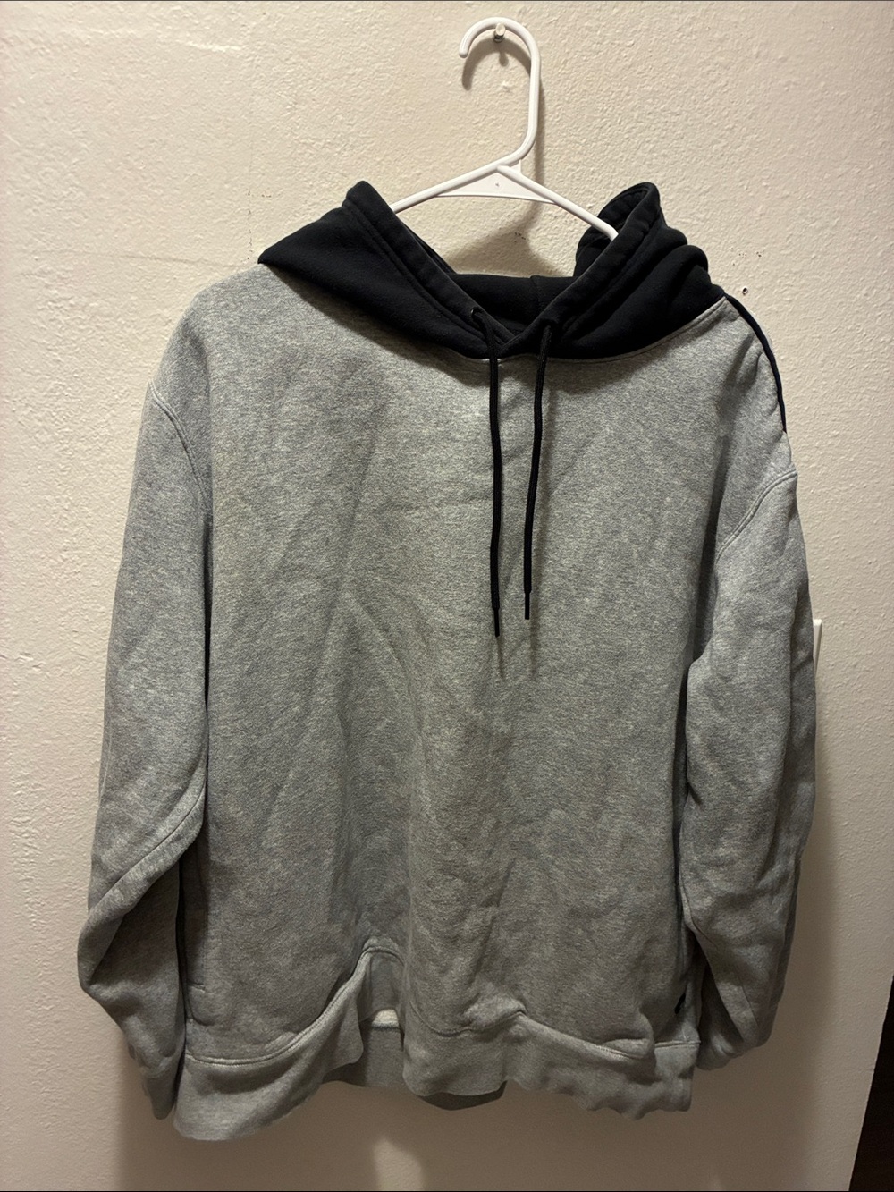 Nike Gray Pullover Hoodie with Black Hood